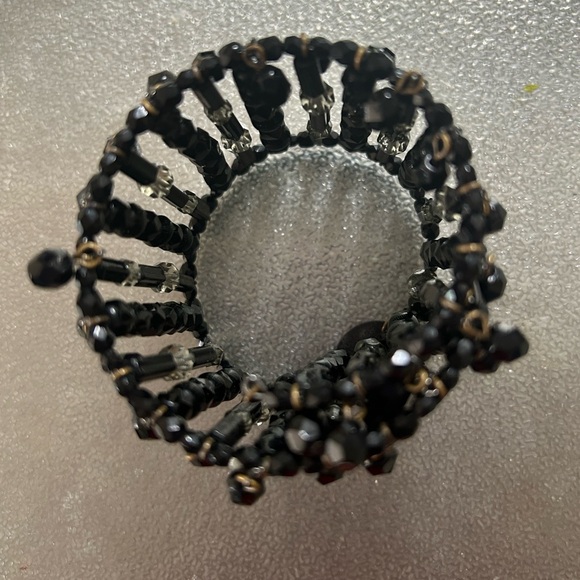 Erickson Beamon Jet & Crystal Cuff - Picture 3 of 6